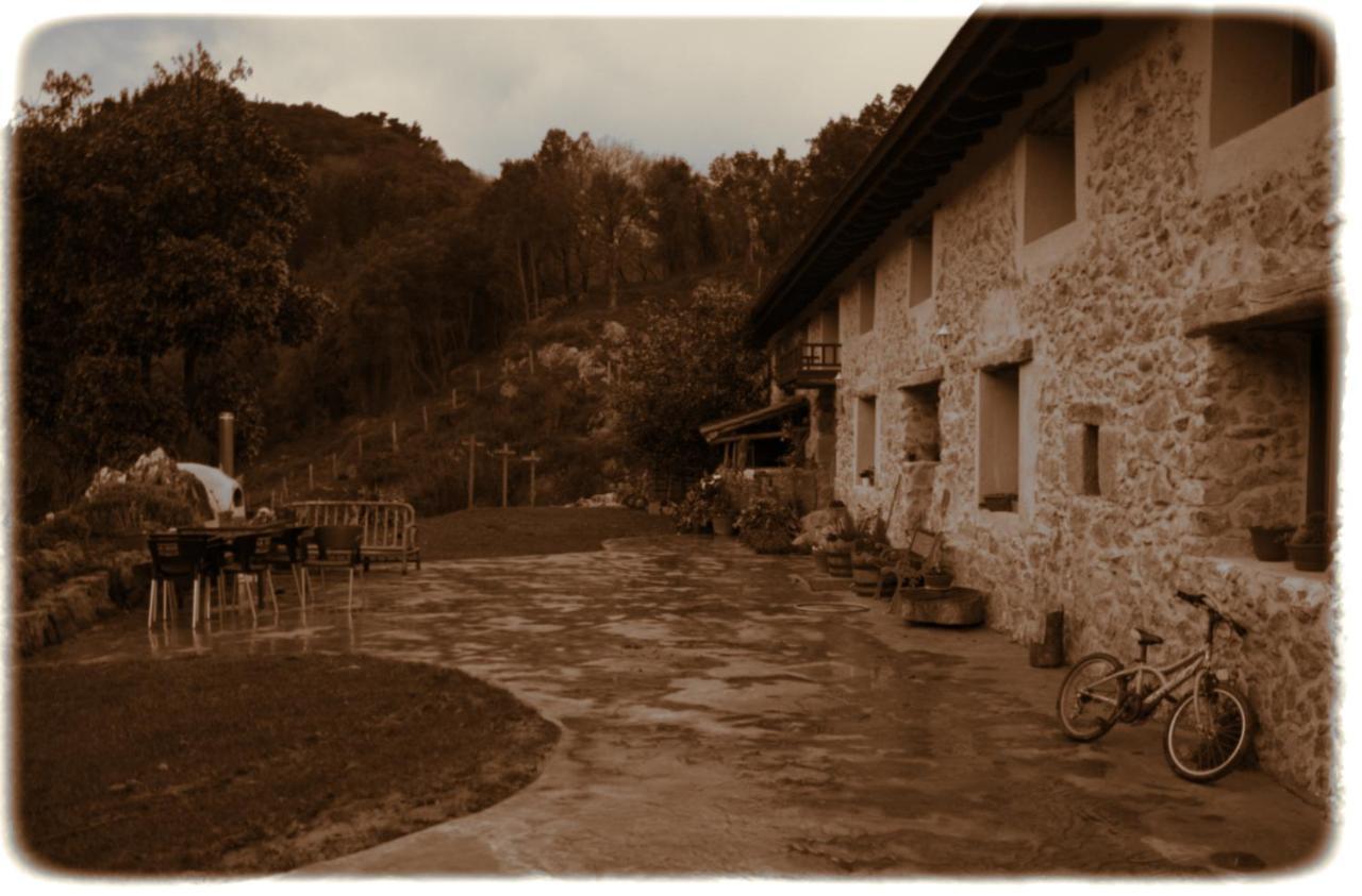 Belaustegi Turismo Rural Ispáster Buitenkant foto